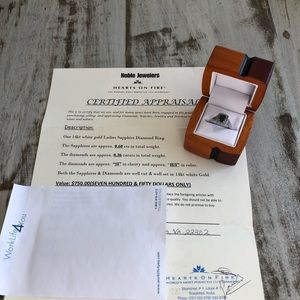 Sapphire diamond 14kt white gold ring, size 6